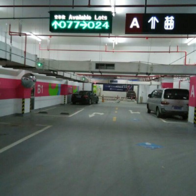 泊易达车位引导系统 贵州泊易达停车场设备