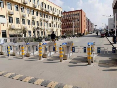 智能闸机.防撞摆闸.户外圆弧斜角摆闸图3