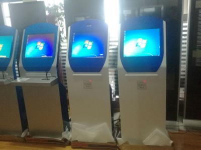 安徽车管所/医院19/22寸自助触摸一体机XBM图3