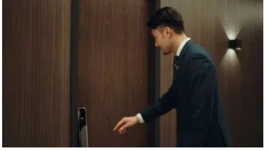 德施曼引领智能门锁新方向，3D人脸识别智能锁将成2021家庭安防首选？