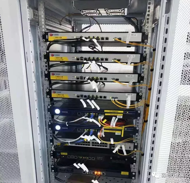 网络项目交换机配置，少不了这四个步骤