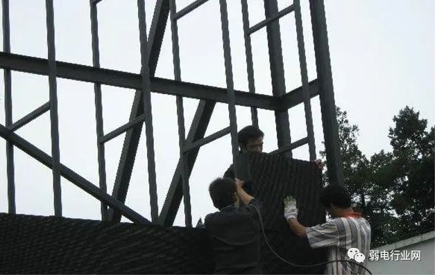 户外LED显示屏如何安装？